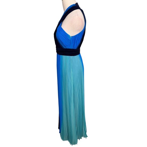Alice + Olivia Jaelyn Cross Top Flare Dress Blue Ombre pleated size 2 - Picture 6 of 10